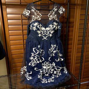 Chi Chi London Curve Lainey Dress UK-24/US-20